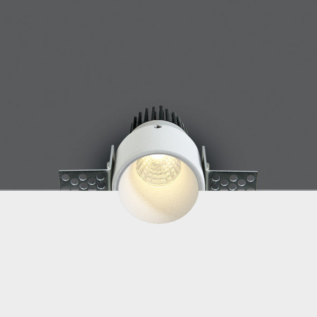 ONE Light Spotlight 240lm 3000K CRI90 36° White 10103BTR/W/W