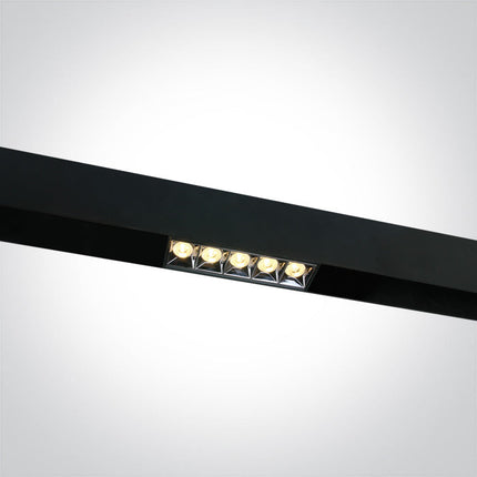 ONE Light Linear LED 960lm 3000K CRI90 38º Black 42102A/B/W
