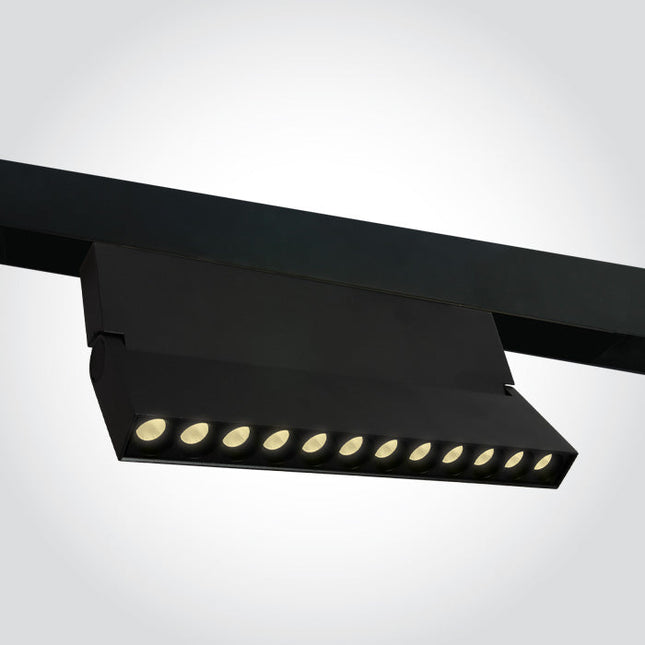 ONE Light Linear LED 1600lm 3000K CRI90 38° Black 42124BA/B/W