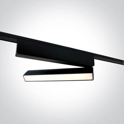 ONE Light Linear LED 800lm 3000K-4000K-5000K CRI90 120° Black 43108FB/B/V