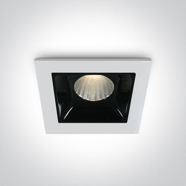 ONE Light Spotlight 160lm 3000K CRI90 30° White 50102B/W/W