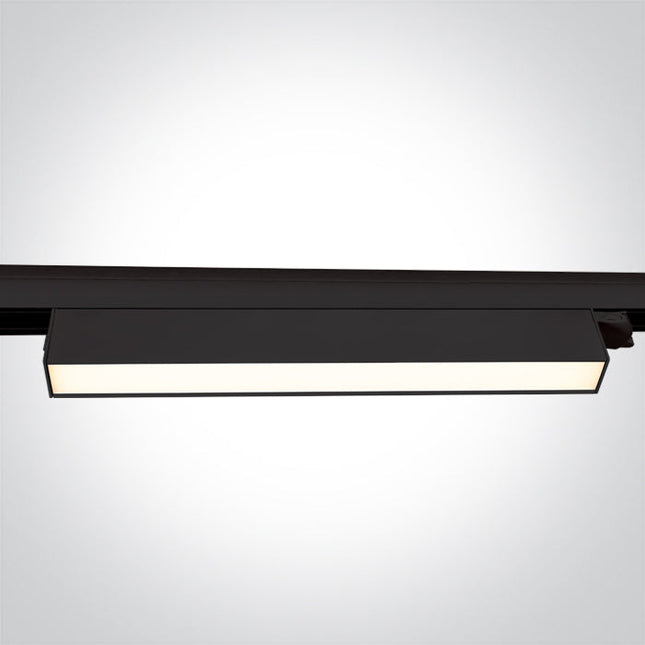 ONE Light Linear LED 36W 3600lm 3000K-4200K-6500K CRI90 90 IP20 Black 65028BT/B/V