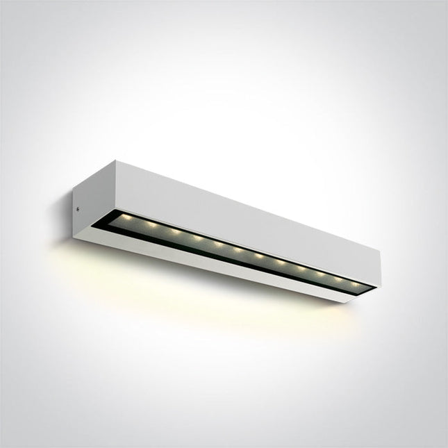 ONE Light Linear LED 9W 540lm 3000K CRI80 IP65 White 67526A2/W/W